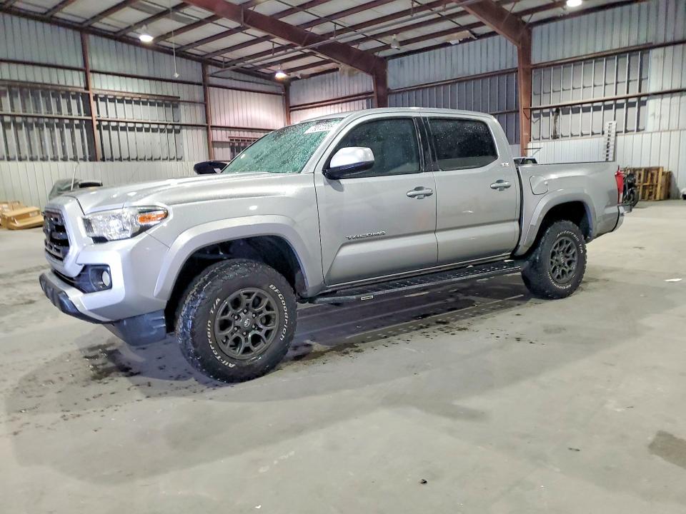2018 TOYOTA TACOMA — VIN 5TFAZ5CNXJX068149