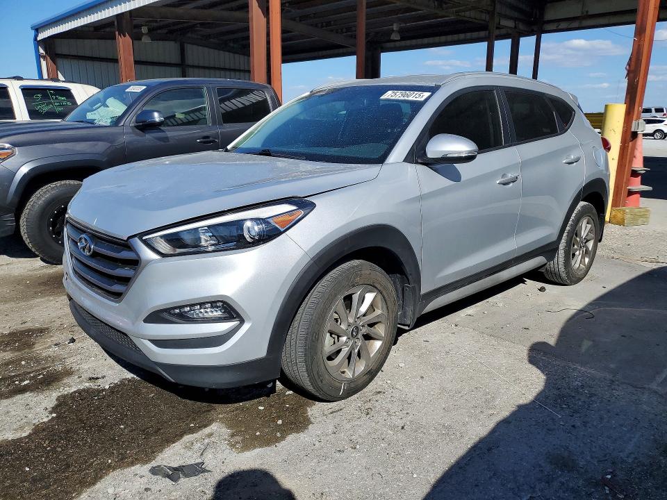 2018 HYUNDAI TUCSON SEL — VIN KM8J33A46JU736445