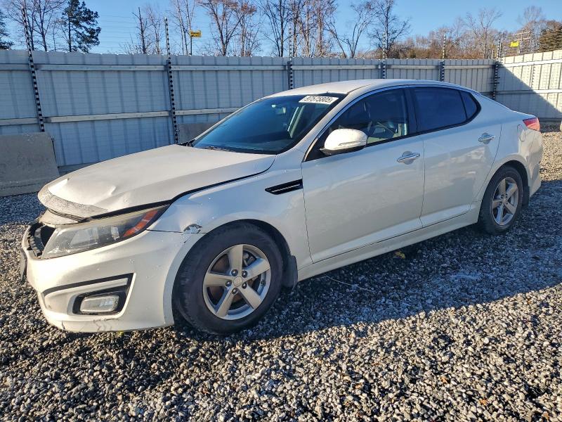2015 KIA OPTIMA — VIN 5XXGM4A78FG366589