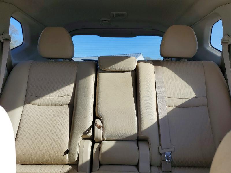 JN8AT2MV8JW344952