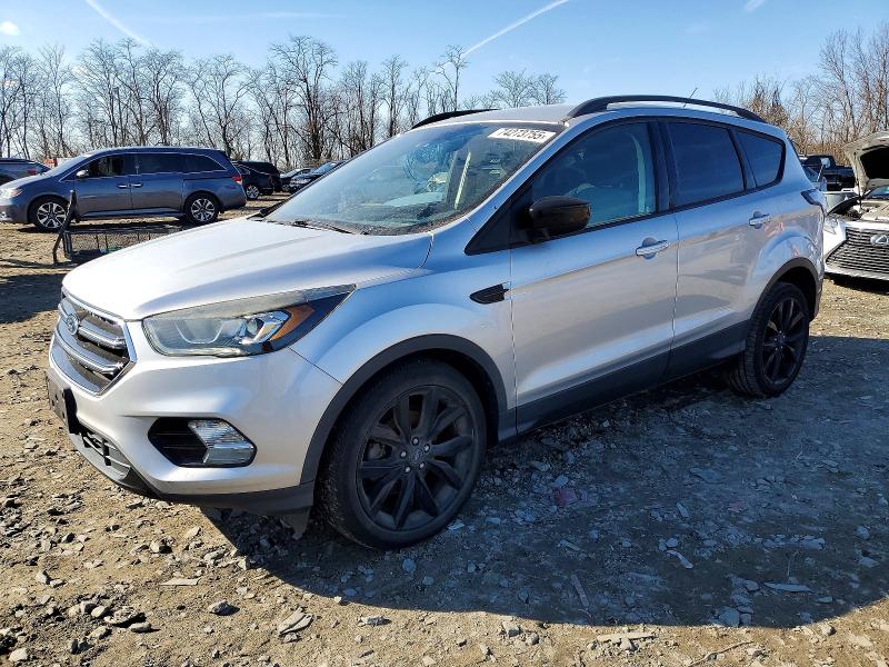 2018 FORD ESCAPE SE — VIN 1FMCU0GD6JUA52765