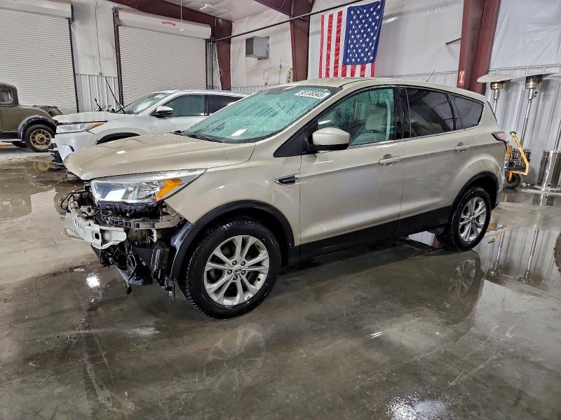 2017 FORD ESCAPE SE — VIN 1FMCU0GD9HUA38773