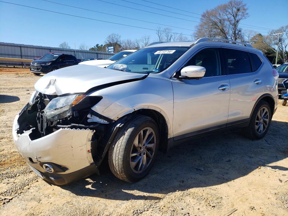 2015 NISSAN ROGUE — VIN 5N1AT2MVXFC829027
