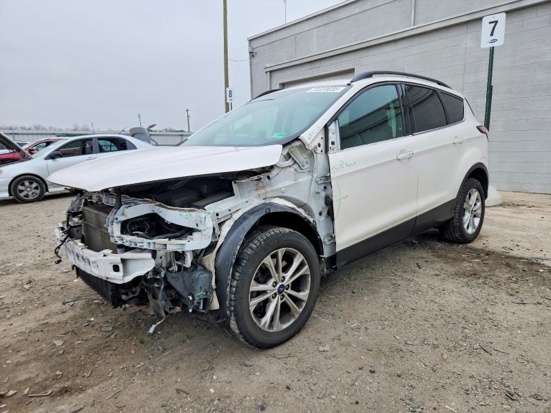 2017 FORD ESCAPE SE — VIN 1FMCU9GD7HUD14596