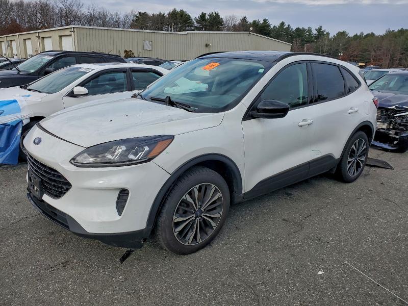 2021 FORD ESCAPE SE — VIN 1FMCU9G69MUA13338