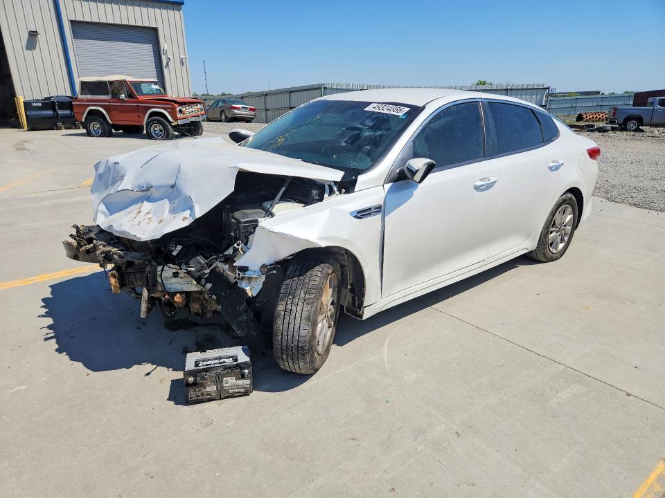 2016 KIA OPTIMA — VIN KNAGT4L39G5075440