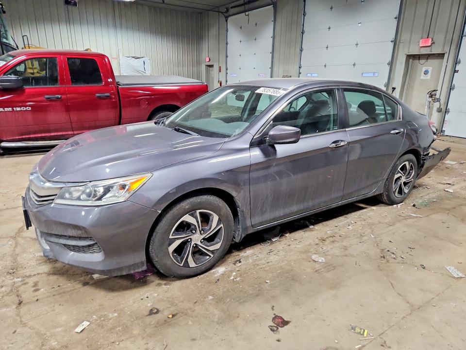 2017 HONDA ACCORD — VIN 1HGCR2F31HA193881