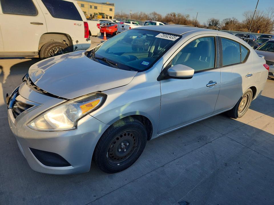 2015 NISSAN VERSA — VIN 3N1CN7APXFL837629