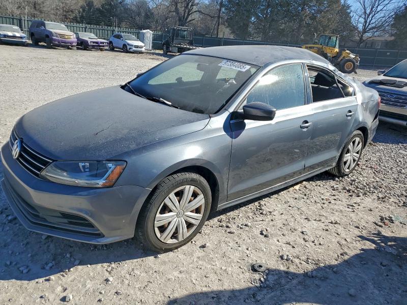 3VW2B7AJ0HM266711