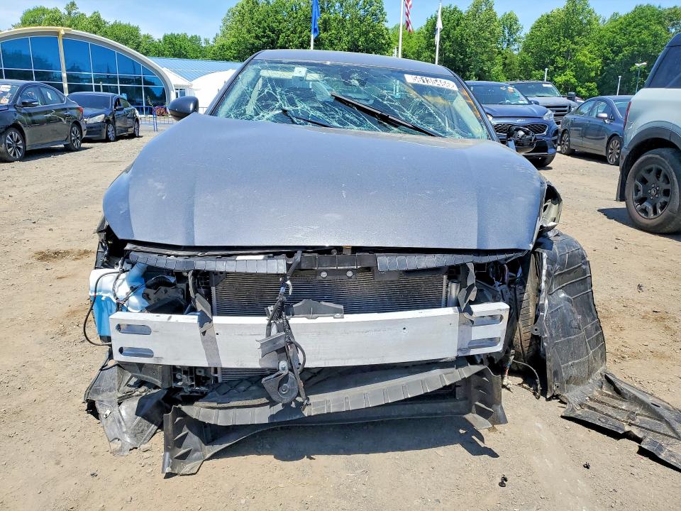 1N4BL4DV0SN320752