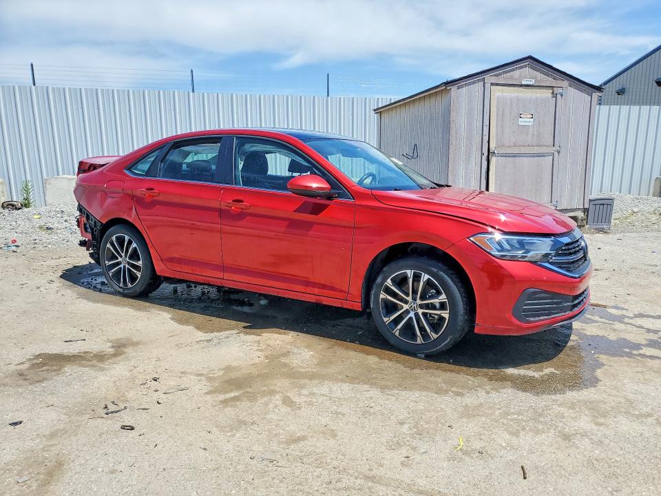 3VW7M7BUXRM070558