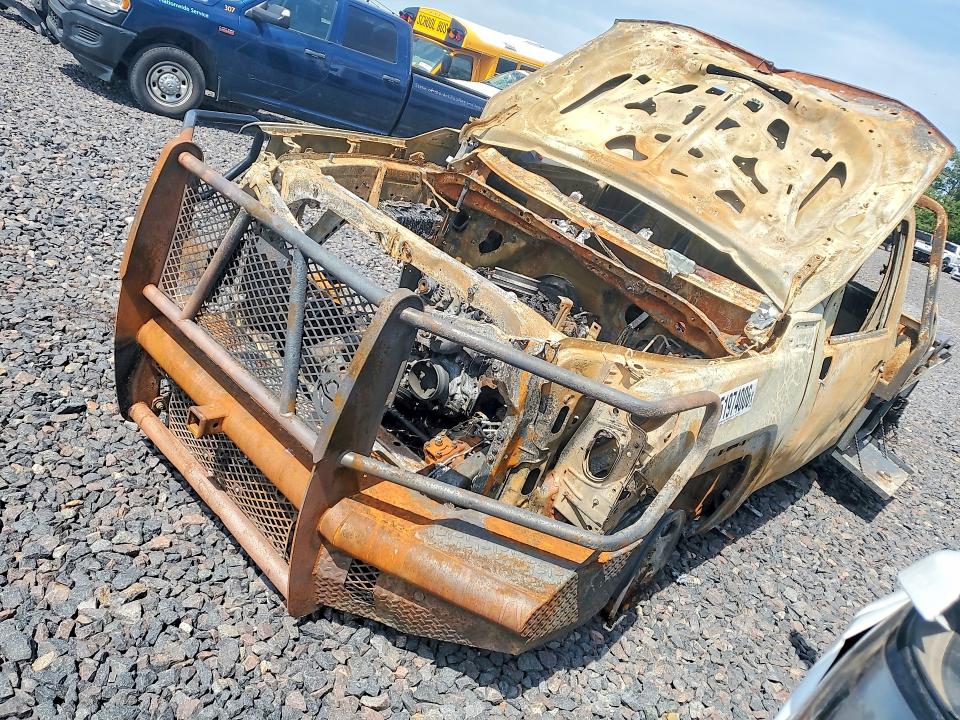 1GT39LE73PF231900