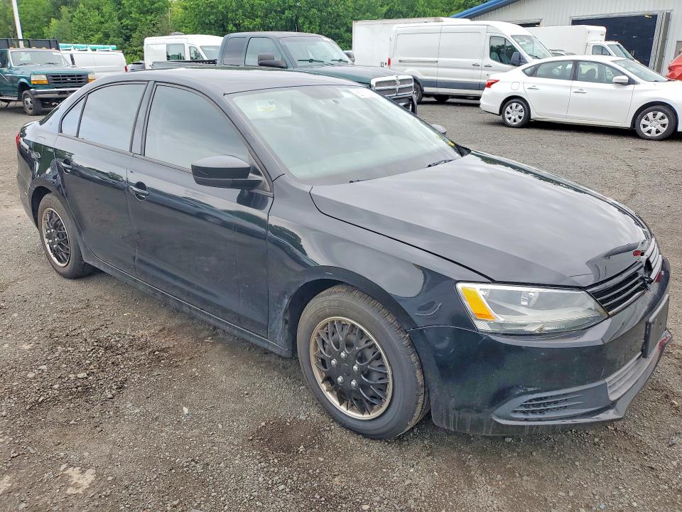 3VW2K7AJ5EM417635
