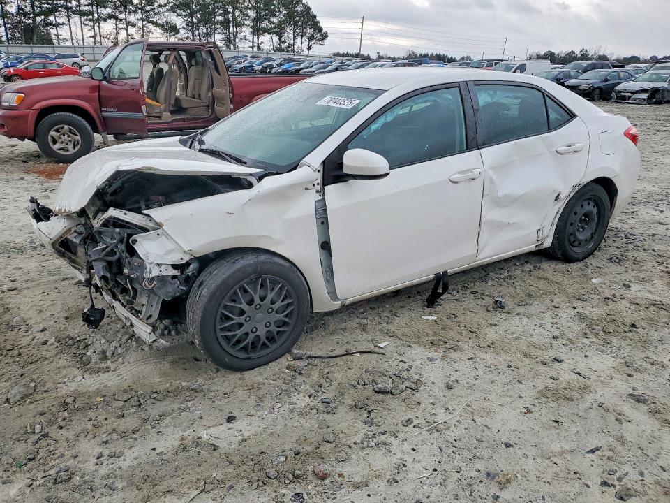 2018 TOYOTA COROLLA — VIN 2T1BURHE0JC064984