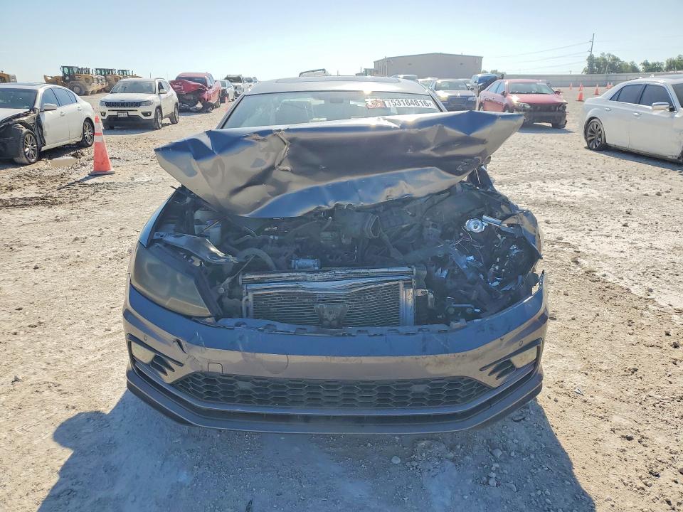 3VW4T7AJ1GM280315