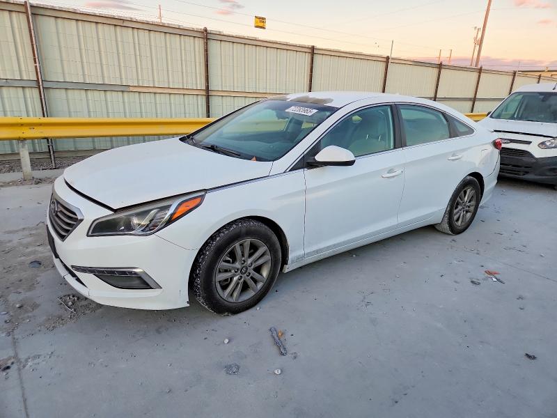 2015 HYUNDAI SONATA SE — VIN 5NPE24AF9FH218203