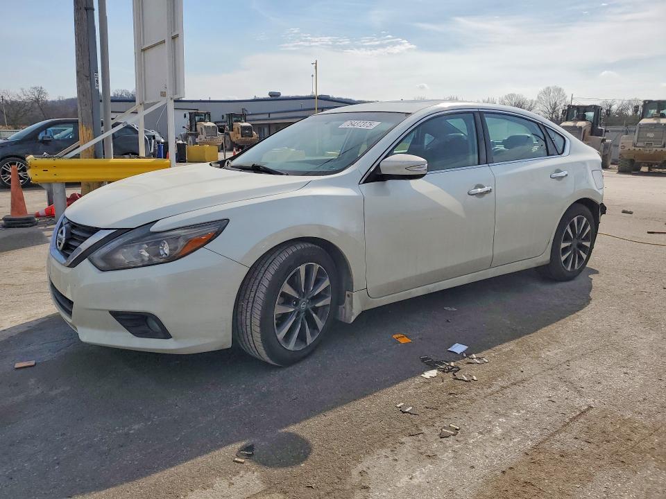2016 NISSAN ALTIMA — VIN 1N4AL3AP9GC271856