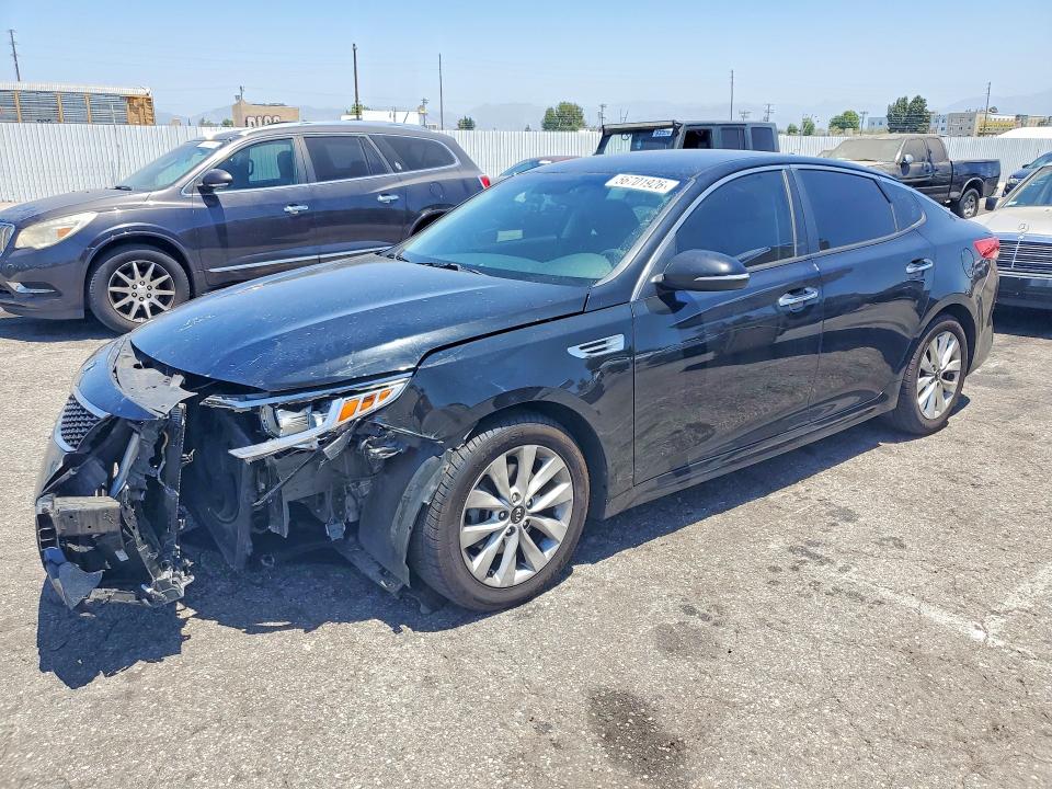 2016 KIA OPTIMA — VIN 5XXGT4L39GG001840