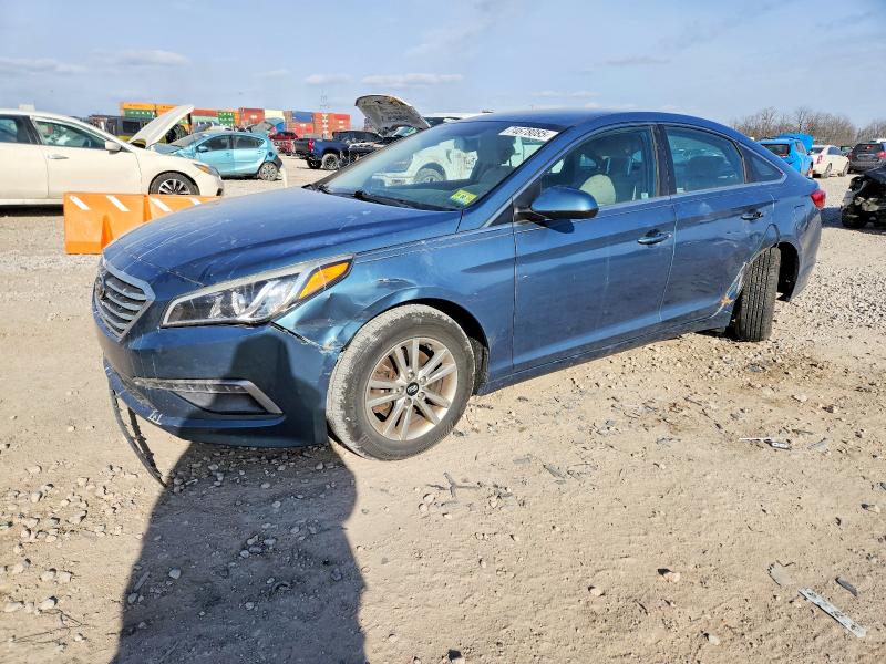 2015 HYUNDAI SONATA SE — VIN 5NPE24AFXFH088500