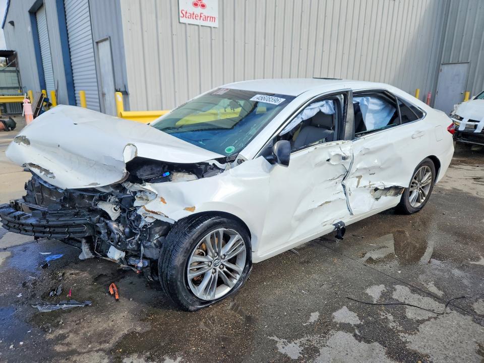2015 TOYOTA CAMRY — VIN 4T1BF1FK2FU061949