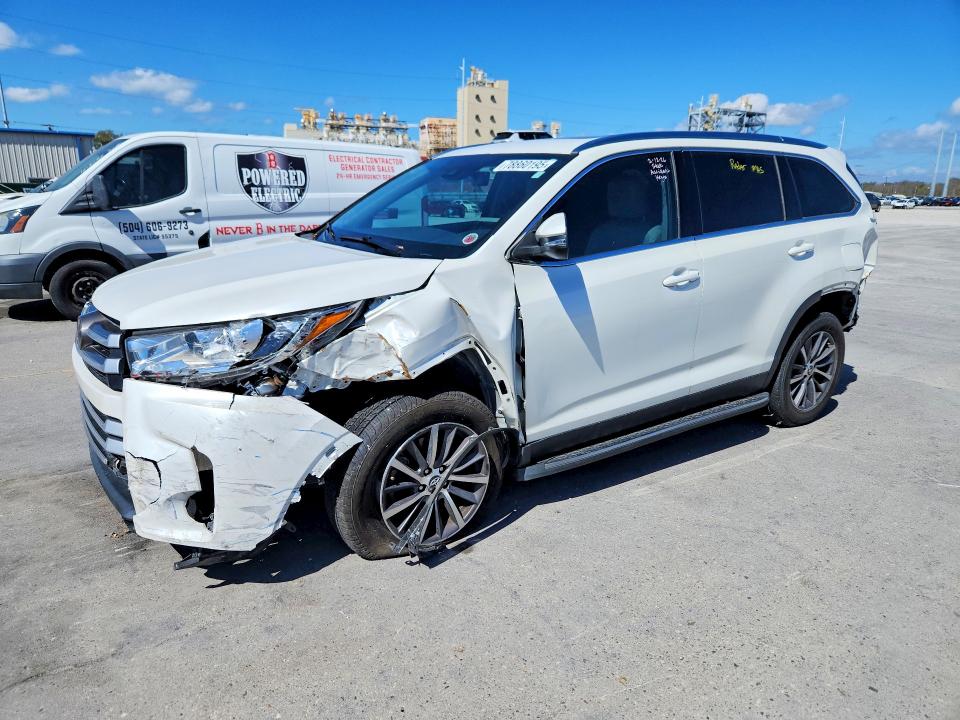 2019 TOYOTA HIGHLANDER — VIN 5TDKZRFH5KS309172