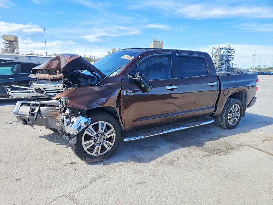 2016 TOYOTA TUNDRA — VIN 5TFAW5F18GX518990