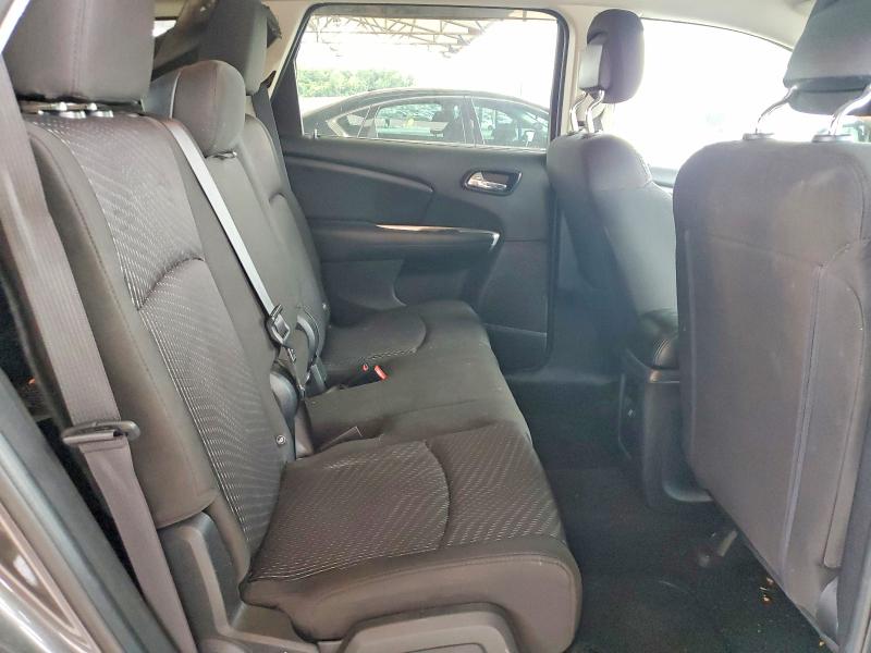 3C4PDCAB1GT103557