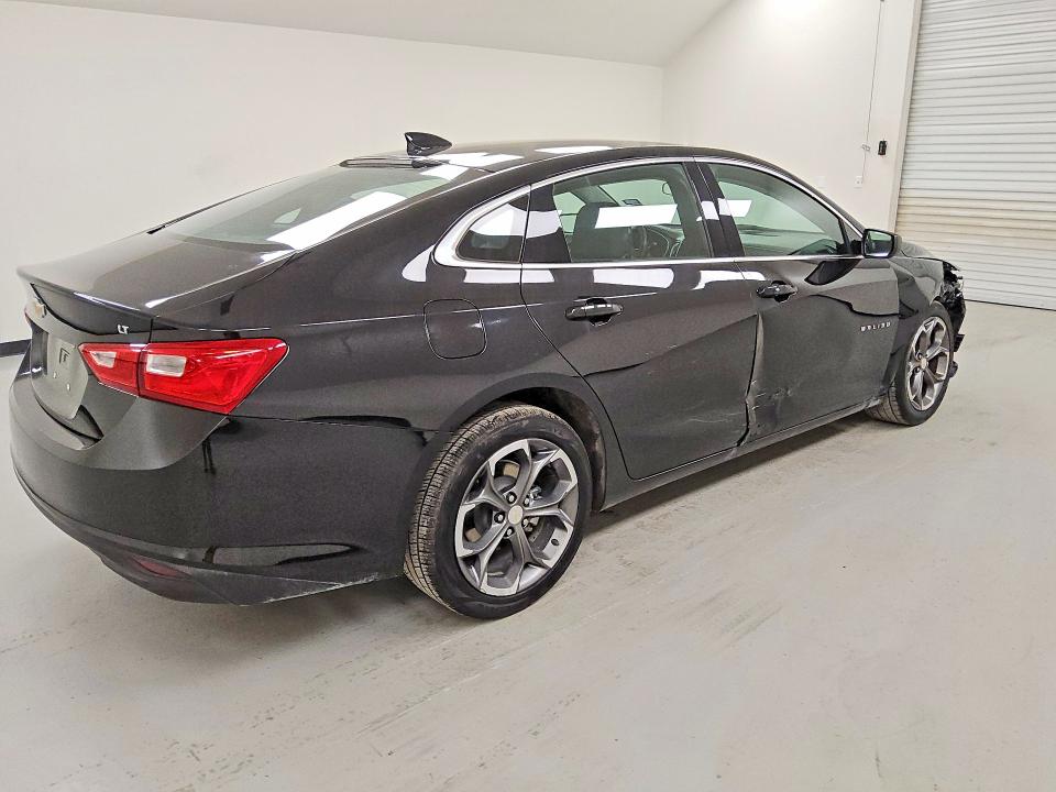 1G1ZD5ST6PF192556