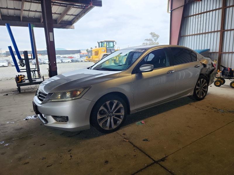 2015 HONDA ACCORD — VIN 1HGCR2F54FA026493