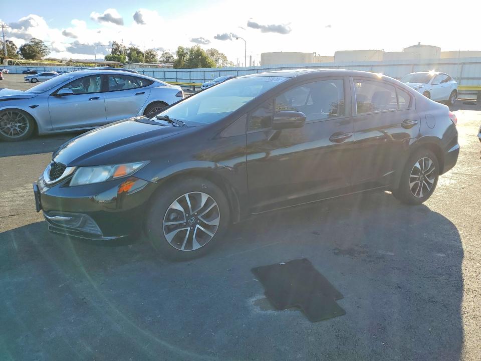 2015 HONDA CIVIC — VIN 2HGFB2F85FH513294