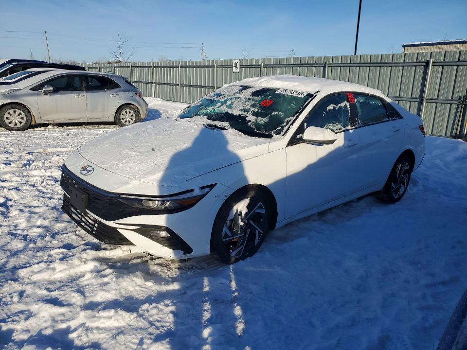 2024 HYUNDAI ELANTRA — VIN KMHLM4DG1RU723597