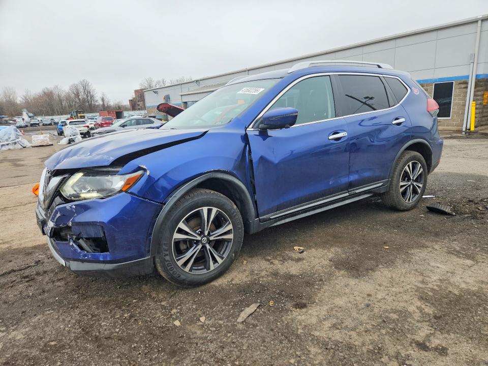2018 NISSAN ROGUE — VIN JN8AT2MV8JW317279