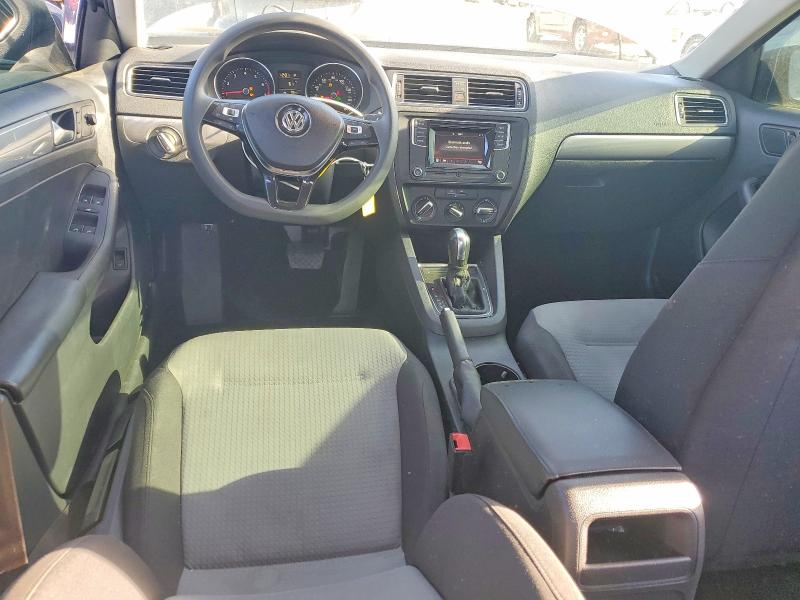 3VW2B7AJ0HM343383