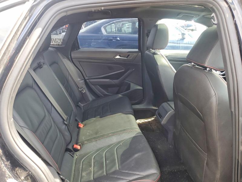 3VW5T7BU6MM075713