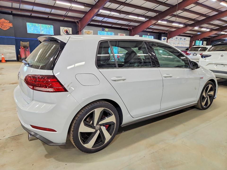 3VW6T7AU1KM012022