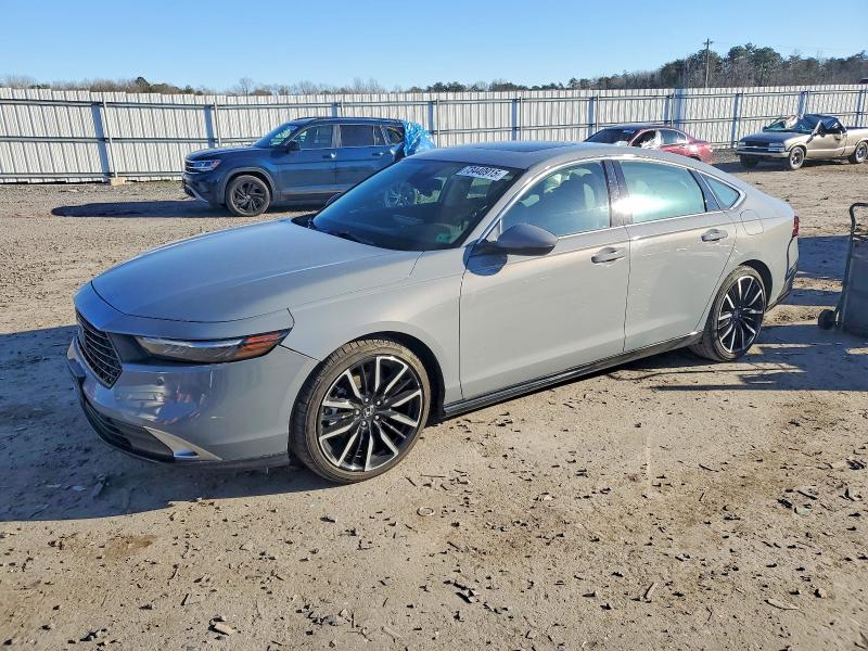2024 HONDA ACCORD — VIN 1HGCY2F82RA012187