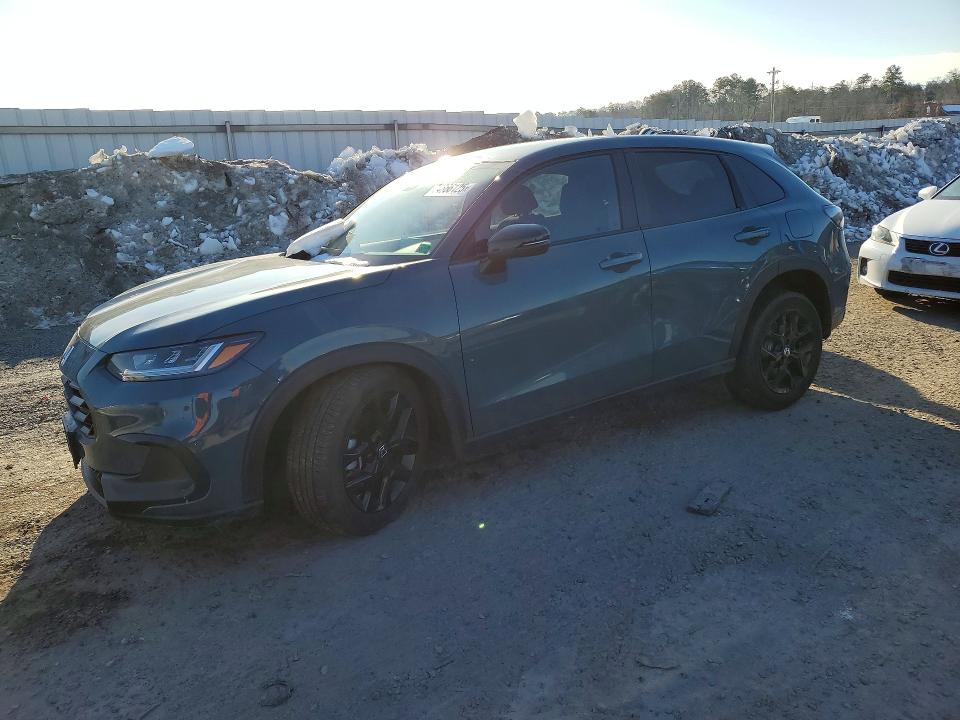 2025 HONDA HR-V — VIN 3CZRZ1H50SM723201