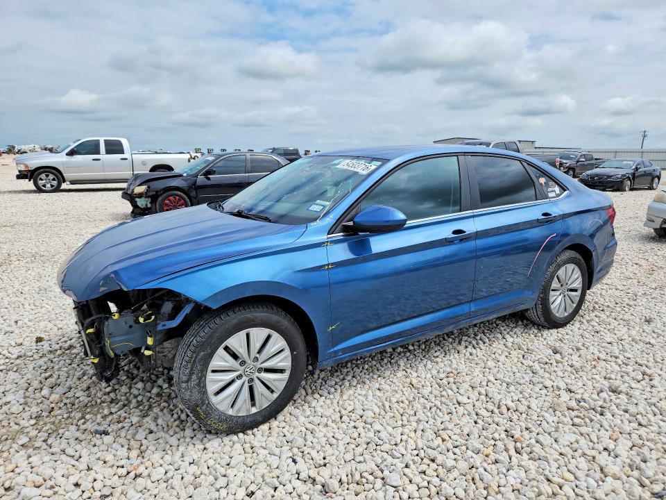 3VWC57BU8KM067692