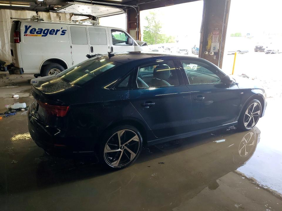 WAUJEHFF7LA026350