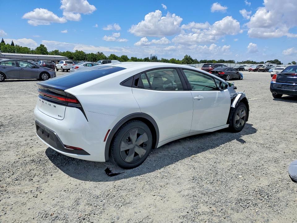 JTDACAAU3S3063727