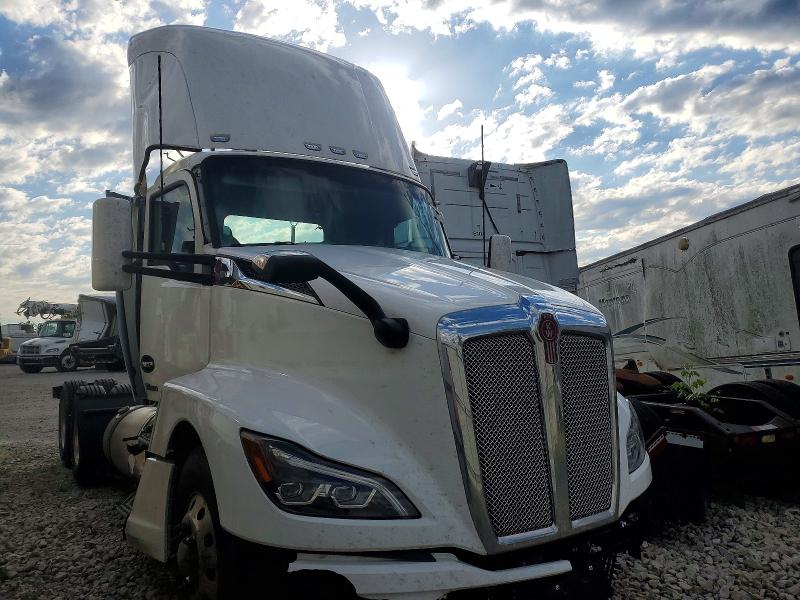 1XKYD49XXNJ479032