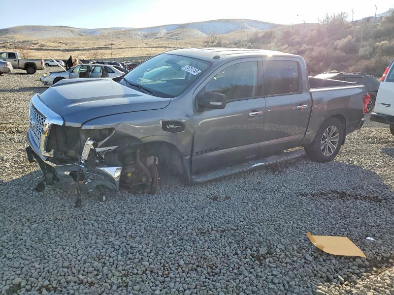 2017 NISSAN TITAN — VIN 1N6AA1E5XHN556565