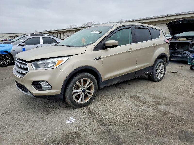 2017 FORD ESCAPE SE — VIN 1FMCU9G99HUD37941