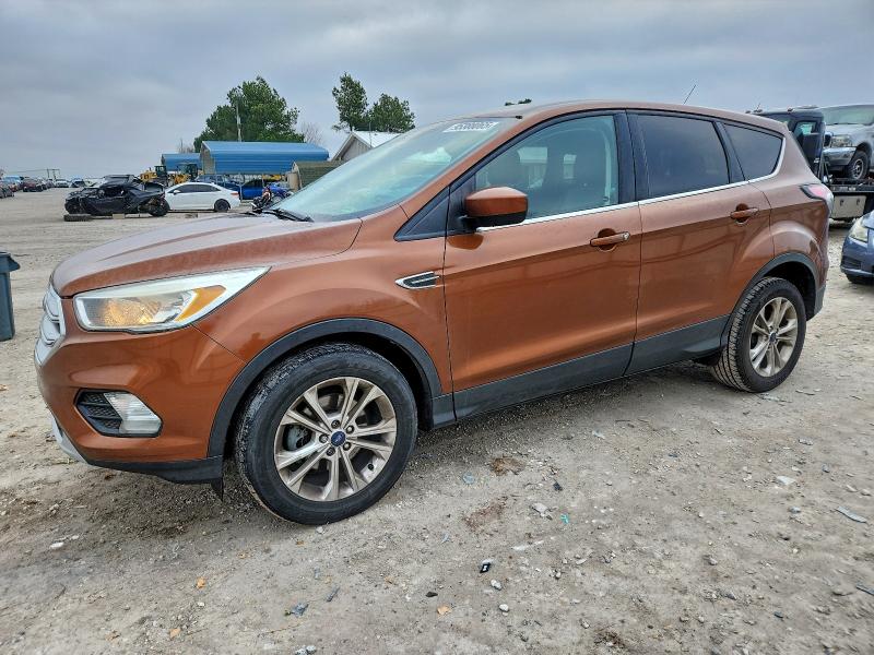 2017 FORD ESCAPE SE — VIN 1FMCU0GD2HUA16128