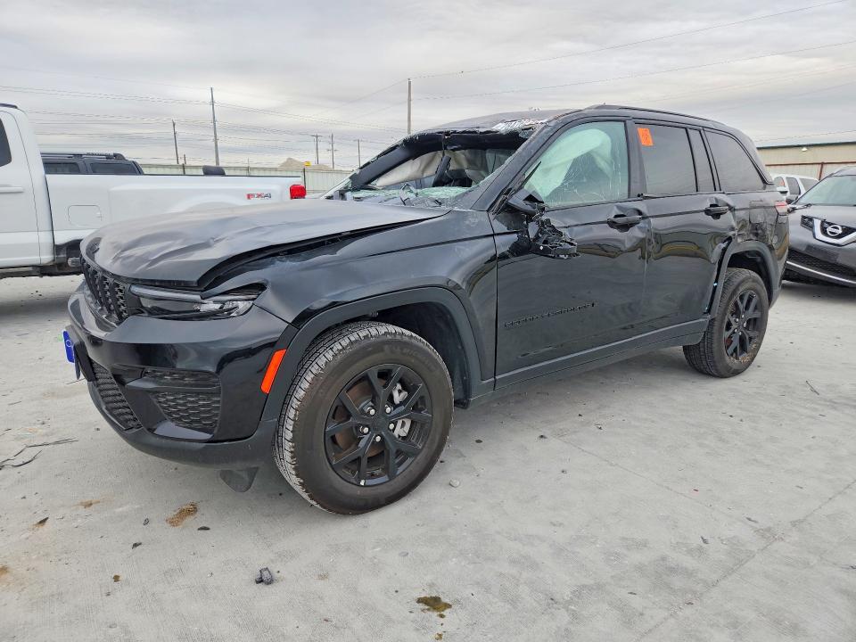 2025 JEEP GRAND CHEROKEE — VIN 1C4RJGAG3SC305311