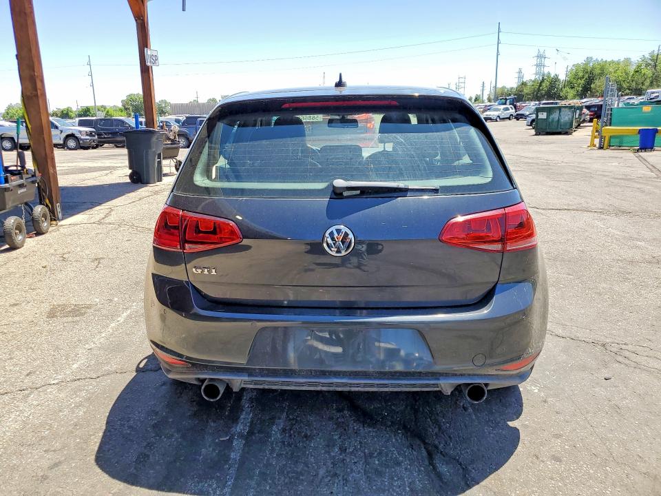 3VW4T7AU6FM073248