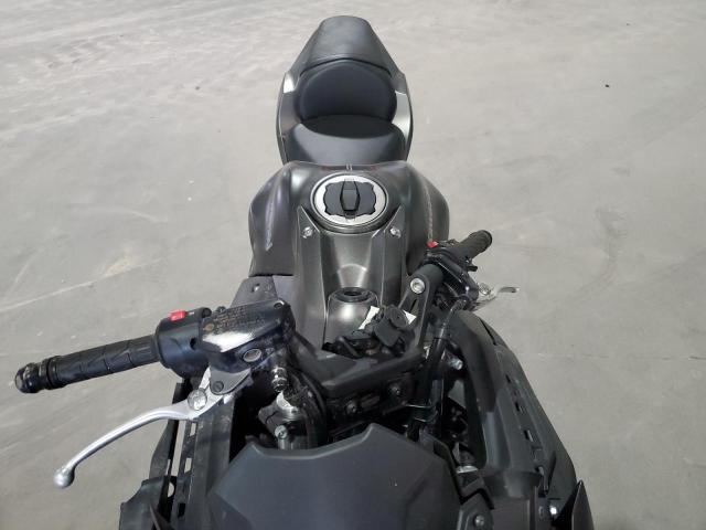 ML5EXEN19NDA75194