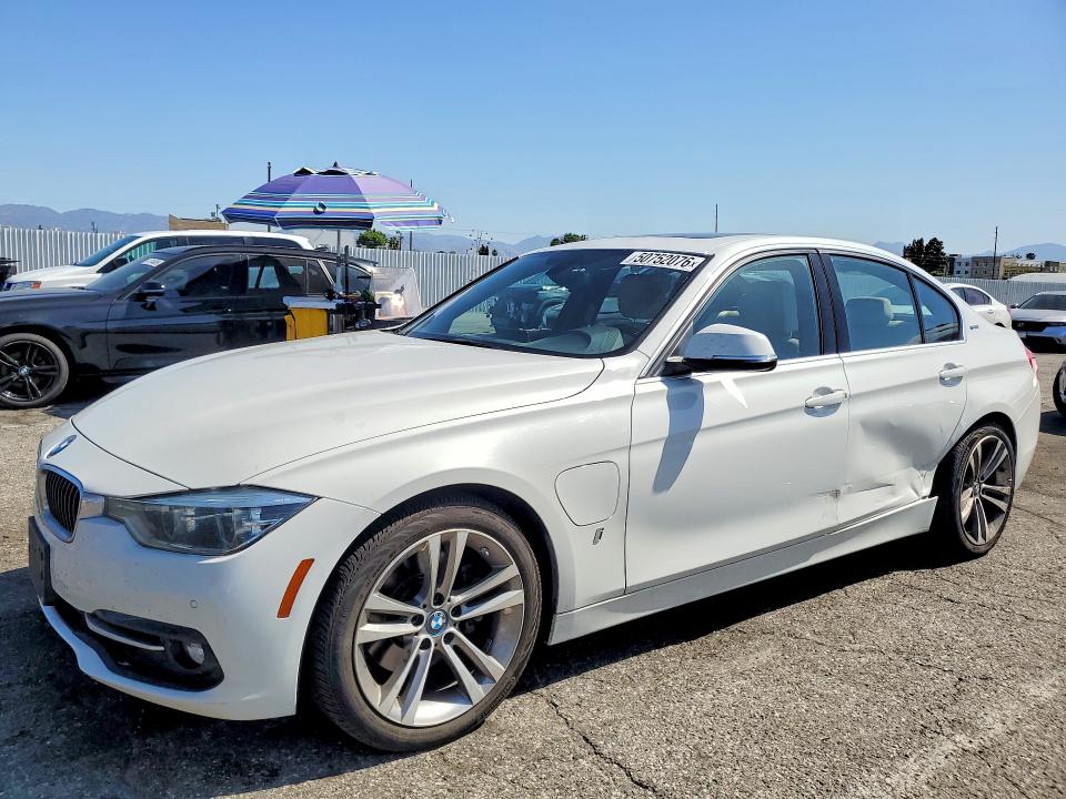2018 BMW 330 E — VIN WBA8E1C52JA180317