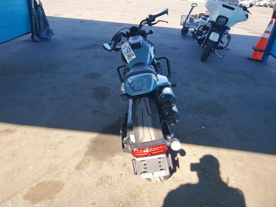 1HD1ZC42XRB309904
