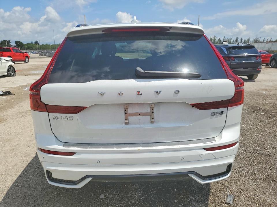 YV4M12RM6T1409230